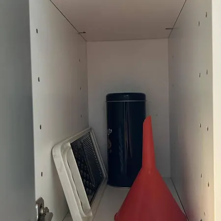 Charmante Climatisee Avec Piscine Et Parking Au Calme - Fr-1-607-158