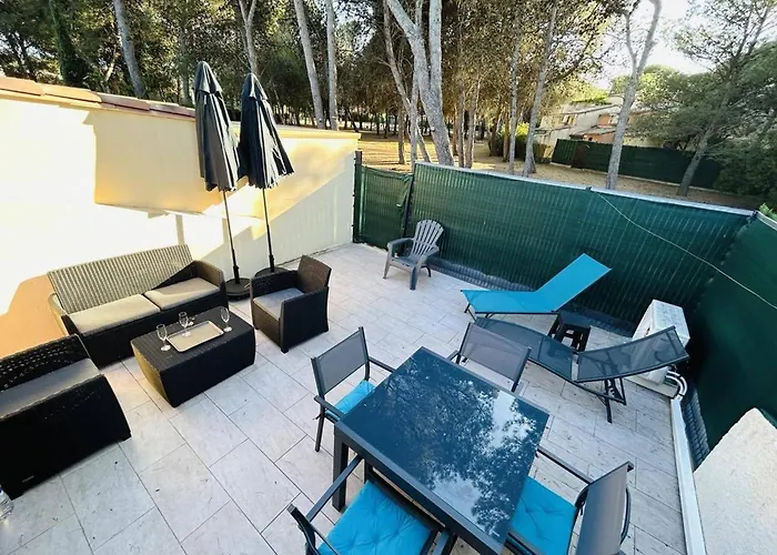 Charmante Climatisée Avec Piscine, Parking Privé Et Proche Plage, Idéale Pour Au Calme - Fr-1-607-158 Appartement