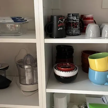 公寓 Charmante Climatisee Avec Piscine Et Parking Au Calme - Fr-1-607-158 *