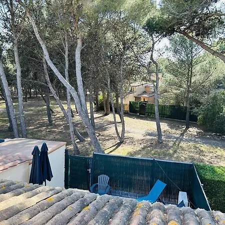 Charmante Climatisee Avec Piscine Et Parking Au Calme - Fr-1-607-158 Agde