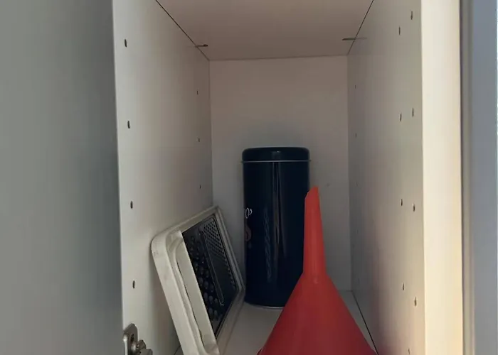 Charmante Climatisée Avec Piscine, Parking Privé Et Proche Plage, Idéale Pour Au Calme - Fr-1-607-158